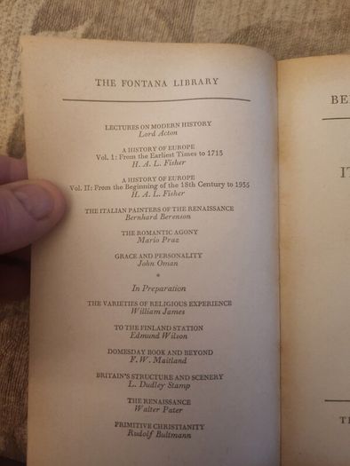 The Italian Painters Of The Renaissance.  Bernhard Berenson. The Fontana Library First Edition Paperback In Good Condition. See Photos For Same.