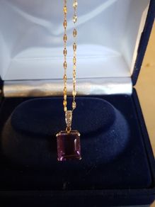 10 ct gold Amethyst and Diamonds pendant