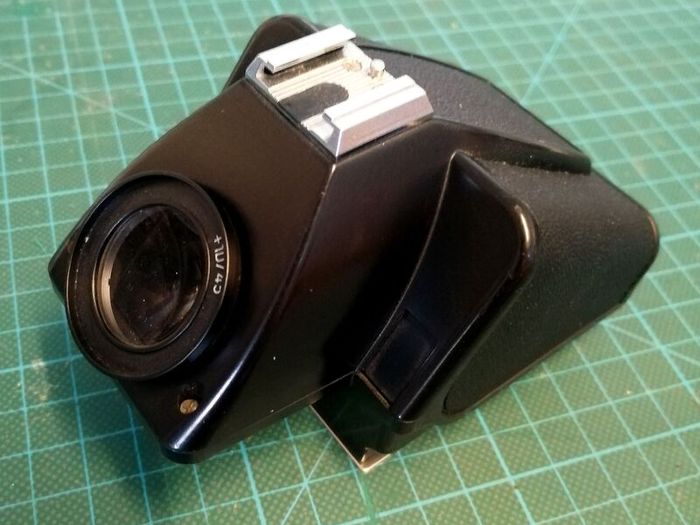 hasselblad prism