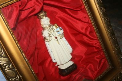 Vintage Diorama Shadow Box Religious