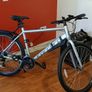 Carrera Parva Mens Hybrid Bike & Accessories Image 2