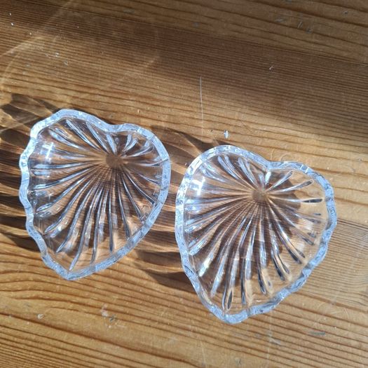 vintage lead crystal heart-shaped trinket box lid