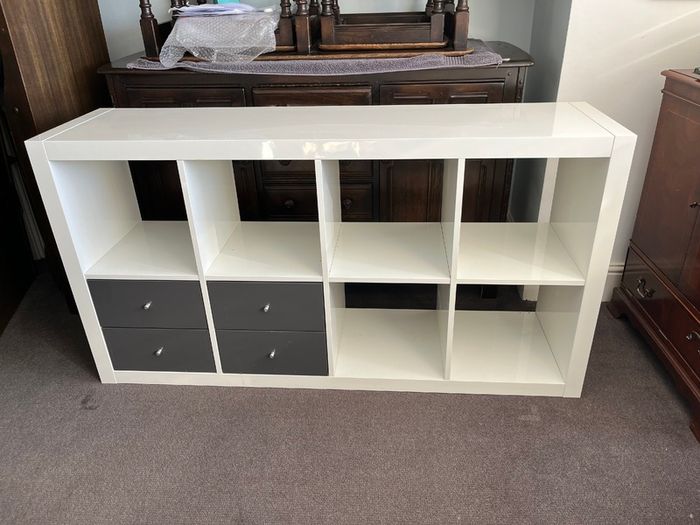 IKEA Kallax shelving unit - white with 4 grey drawers