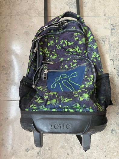 Kids School Bags Backpacks With Wheels Totto