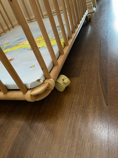 Geuther wooden playpen