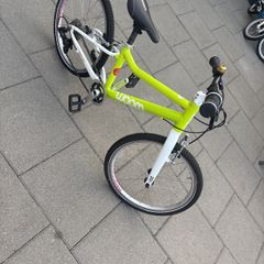 woom 4 lime