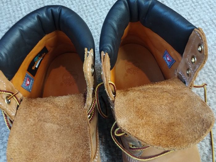 Timberland Boots - Like New - Premium 6-Inch - Size UK 6.5 / EU 40