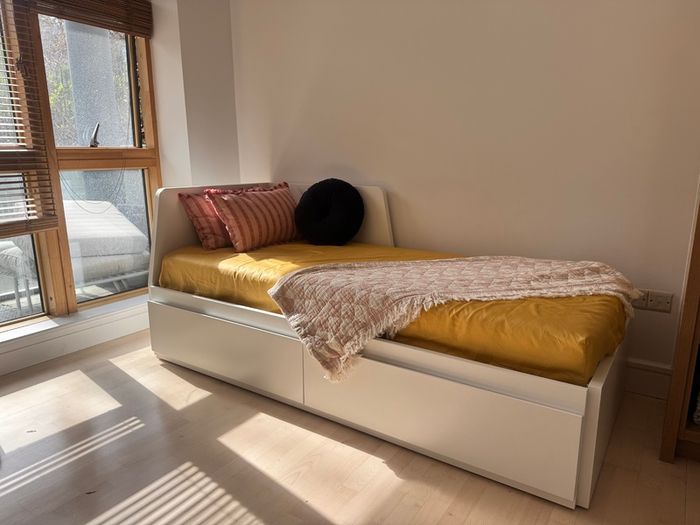 Flekke Day Bed Sofa