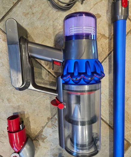Dyson V15 detect