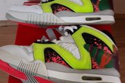 Nike Air Tech Challenge Hybrid Volt (2014) Size UK-8/EUR-42.5 653873-100 White/White-Volt-Hot Lava-2014
