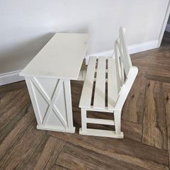 Kids table and bench