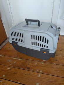 cat carrier
