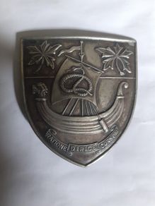 Silver buckle belt