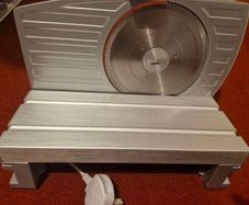 Food slicer