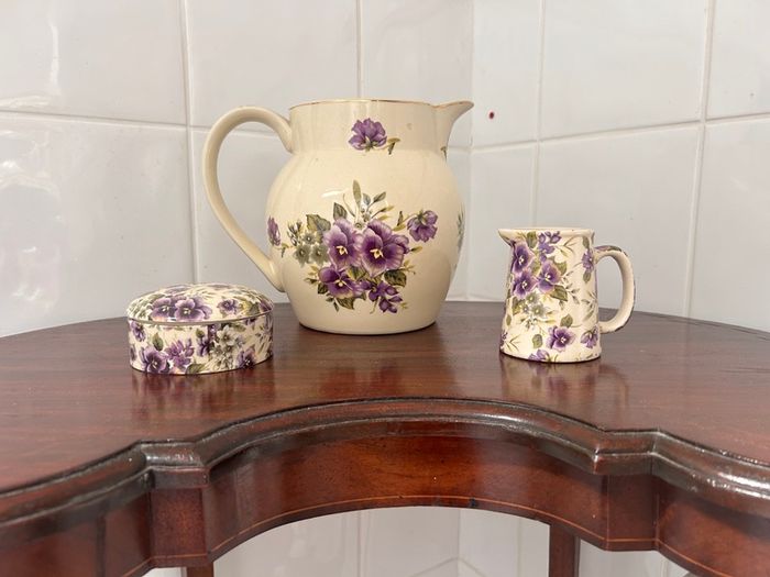 Ballyporeen China Jug set