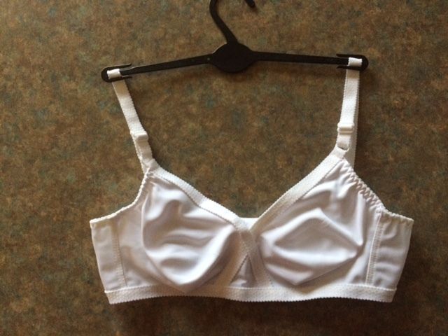 Bra-Size 34C. Medium support.New with tag & box