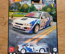 Hot Wheels Premium '93 Ford Escort RS Cosworth