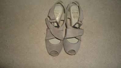 CLarks beige sandals