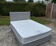 Double bed 4ft6 without mattress