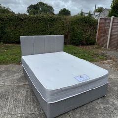 Double bed 4ft6 without mattress