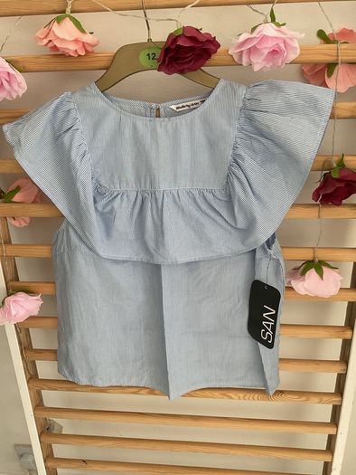 top bnwt size 12 blue frilled summer top