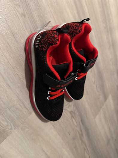 boys shoes