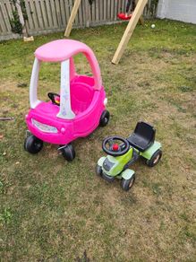 Kids vehicles - car and tractor
