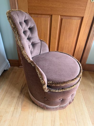 Genuine Vintage Slipper /Tub Brown Bedroom Chair