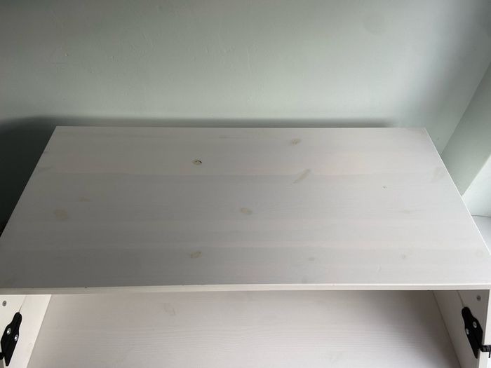 baby changing table