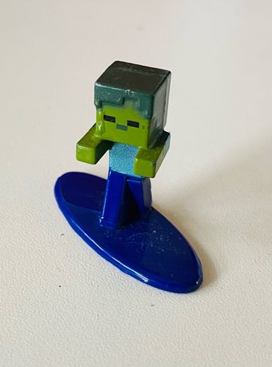 Minecraft metalfigs baby zombie figurine in metal