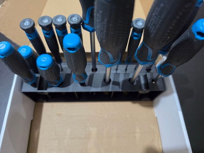 WORKZONE 37 Piece Screwdriver & Bit Set New
