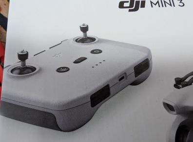 DJI mini 3 remote