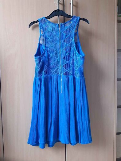 beautifull blue dress