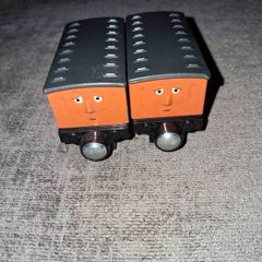 x10 Bundle - Thomas Tank Engines Friends - Diecast Metal Magnetic Take N Play Train Engines - Open To Offers!!