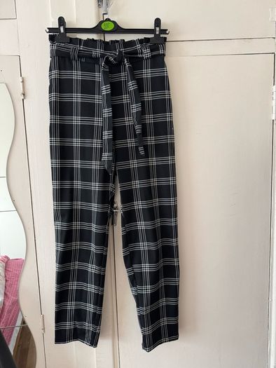 Women check trousers, size 36(UK8)