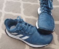 adidas hockey runners