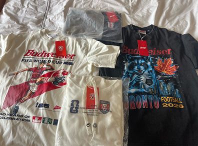 Package of brand new leisure wear