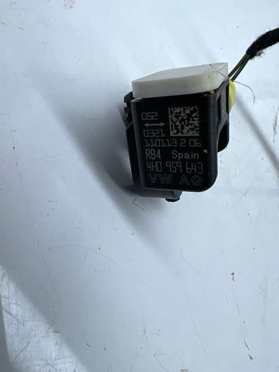 Audi A6 C7 4G 2013 crash sensor 4H0959643 A2l6b2s