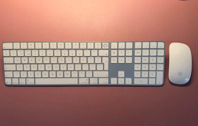 Apple - Keyboard and Mouse