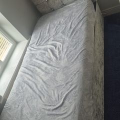 bed single bed with mattress, free
