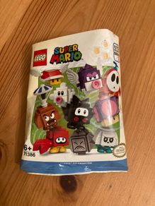 Lego Super Mario