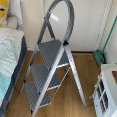 Step Ladder