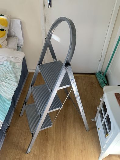 Step Ladder