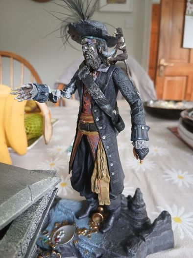 Pirates of the Caribbean: Cursed Jack Sparrow vs. Barbossa Deluxe Set
