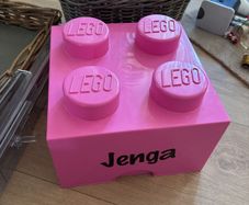 Misc storage baskets & tray