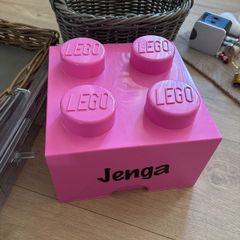 Misc storage baskets & tray