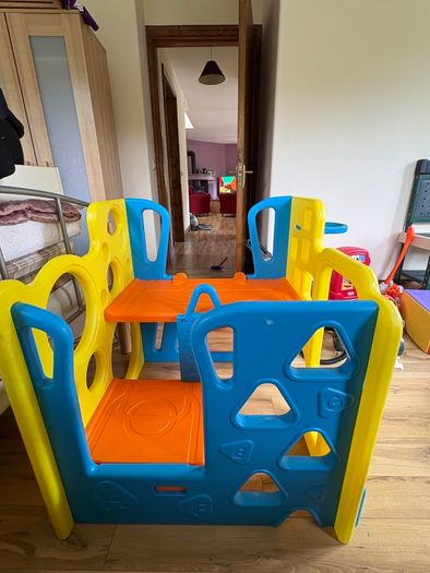 Slide/play set