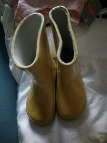 Size 5 M&s Yellow Wellies