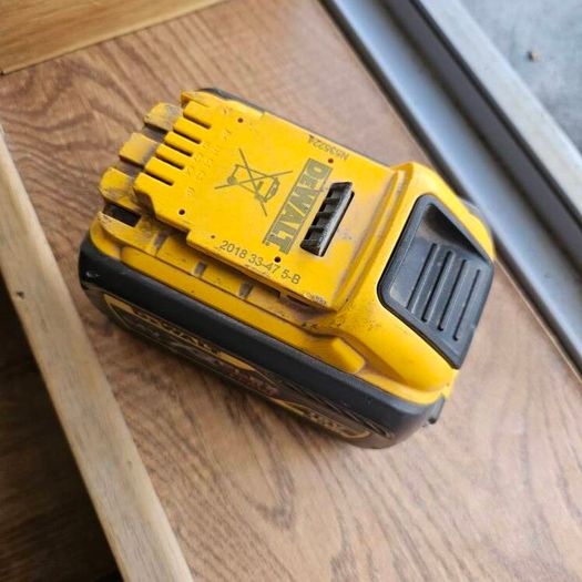 dewalt