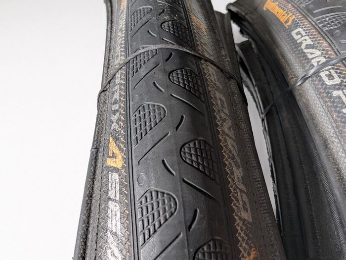 Continental 4 Season 25mm tyres